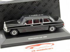 Mercedes-Benz 230 anno 1965 nero 1:43 Ixo