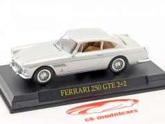 Ferrari 250 GTE 2+2 серебро 1:43 Altaya