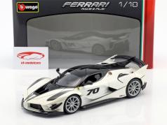 Ferrari FXX-K Evoluzione #70 année de construction 2018 blanc métallique / noir 1:18 Bburago
