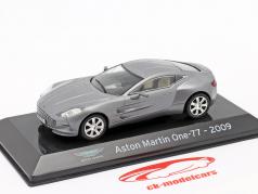 Aston Martin One-77 Byggeår 2009 sølvgrå metallisk 1:43 Altaya