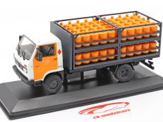 Pegaso Ekus un camion Repsol Butano Année de construction 1988 blanc / Jaune 1:43 Altaya