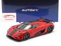 Koenigsegg Agera RS Ano de construção 2015 Pimenta vermelho / carbono 1:18 AUTOart
