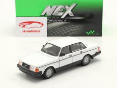 Volvo 240 GL white 1:24 Welly