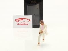 figure Sunny sitting 1:18 KK-Scale
