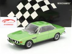 BMW 3.0 CSI Ano de construção 1971 verde metálico 1:18 Minichamps