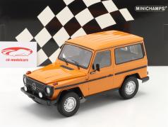 Mercedes-Benz G-Modell breve (W460) Anno di costruzione 1980 arancia 1:18 Minichamps