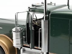 Kenworth W900 тягач темно-зеленый / золото металлический 1:18 Road Kings