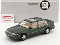 Volvo 960 Baujahr 1996 dunkelgrün metallic 1:18 Triple9