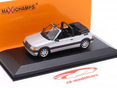 Peugeot 205 CTI cabriolet Bouwjaar 1990 zilver metalen 1:43 Minichamps