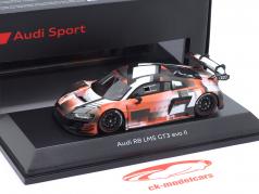 Audi R8 LMS GT3 Evo 2 Presentazione automobil 1:43 Spark