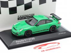 Porsche 911 (997.1) GT3 RS 建設年 2006 緑 と 装飾 1:43 Minichamps