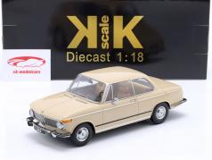 BMW 1602 Ряд 1 Год постройки 1971 бежевый 1:18 KK-Scale