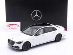 Mercedes-Benz Maybach S-Klasse 680 Night Series 2023 opaal wit 1:18 Norev