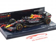 S. Perez Red Bull RB18 #11 winnaar Singapore GP formule 1 2022 1:43 Minichamps