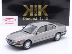 BMW 740i E38 serie 1 Anno di costruzione 1994 Grigio metallico 1:18 KK-Scale