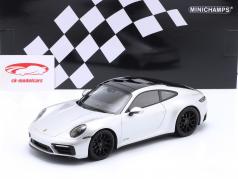 Porsche 911 (992) Carrera 4 GTS Bouwjaar 2020 zilver 1:18 Minichamps