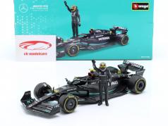 Lewis Hamilton Mercedes-AMG F1 W14 #44 fórmula 1 2023 com figura 1:24 Bburago