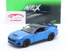 Ford Mustang GT Año de construcción 2024 azul metálico / negro 1:24 Welly