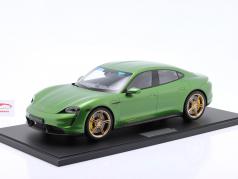 Porsche Taycan Turbo S Baujahr 2020 mambagrün metallic 1:8 Minichamps