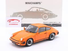 Porsche 911 Carrera Coupe 3.2 Ano de construção 1983 laranja 1:18 Minichamps