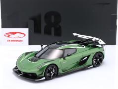 Koenigsegg Jesko Ano de construção 2024 verde metálico / branco 1:18 GT-Spirit
