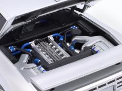 Bugatti EB110 Año de construcción 1991 plata 1:12 KK-Scale