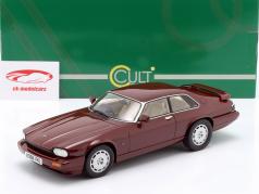 Jaguar XJR-S Año de construcción 1993 rojo oscuro 1:18 Cult Scale