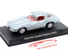 Chevrolet Corvette Stingray Baujahr 1963 silberblau metallic 1:43 Altaya