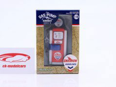 Wayne 100-A benzinepomp Chevron 1948 wit / rood / blauw 1:18 Greenlight