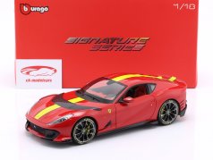 Ferrari 812 Competizione Año de construcción 2021 rojo 1:18 Bburago Firma