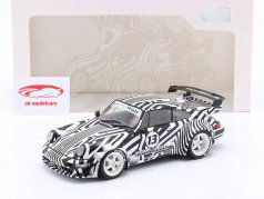 Porsche 911 (964) RWB Rauh-Welt THE ZEBRA 2022 blanc / noir 1:18 Solido