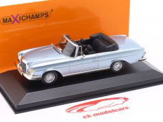 Mercedes-Benz 280 SE 3.5 (W111) Año de construcción 1970 azul claro metálico 1:43 Minichamps