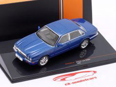Jaguar XJ8 (X308) Año de construcción 1998 azul metálico 1:43 Ixo