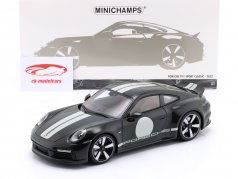 Porsche 911 (992) Sport Classic Anno di costruzione 2022 verde metallico con arredamento 1:18 Minichamps