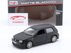 Volkswagen VW Golf IV R32 mattschwarz 1:24 Maisto