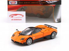 Pagani Zonda F Byggeår 2009 orange 1:24 MotorMax