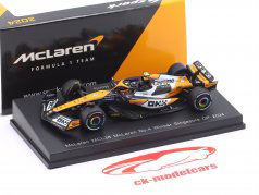 Lando Norris McLaren MCL38 #4 winnaar Singapore GP formule 1 2024 1:64 Spark
