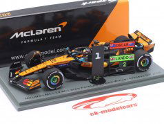 Oscar Piastri McLaren MCL39 #81 winnaar China GP formule 1 2025 1:43 Spark