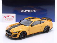 Ford Mustang Shelby GT500 oranje / zwart 1:18 AUTOart