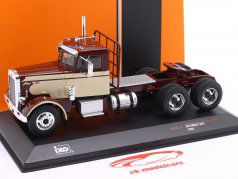 Peterbilt 281 SZM Année de construction 1955 brun foncé / beige 1:43 Ixo