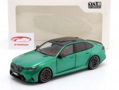 BMW M5 (G90) M Année de construction 2025 Isle of Man vert métallique 1:18 Solido