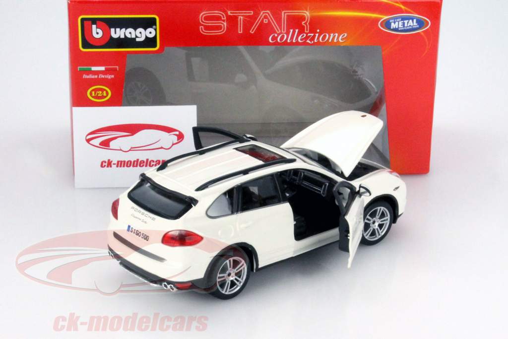 Porsche Cayenne Turbo blanco 1:24 Bburago