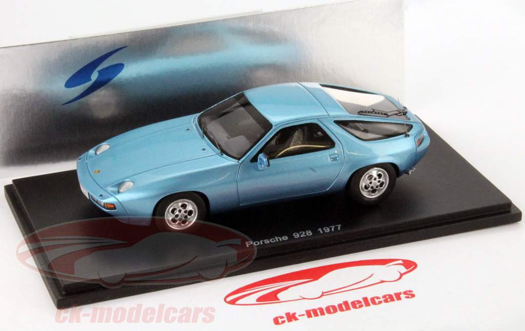 保时捷 928 年 1977 淡蓝色 金属的 1:43 Spark