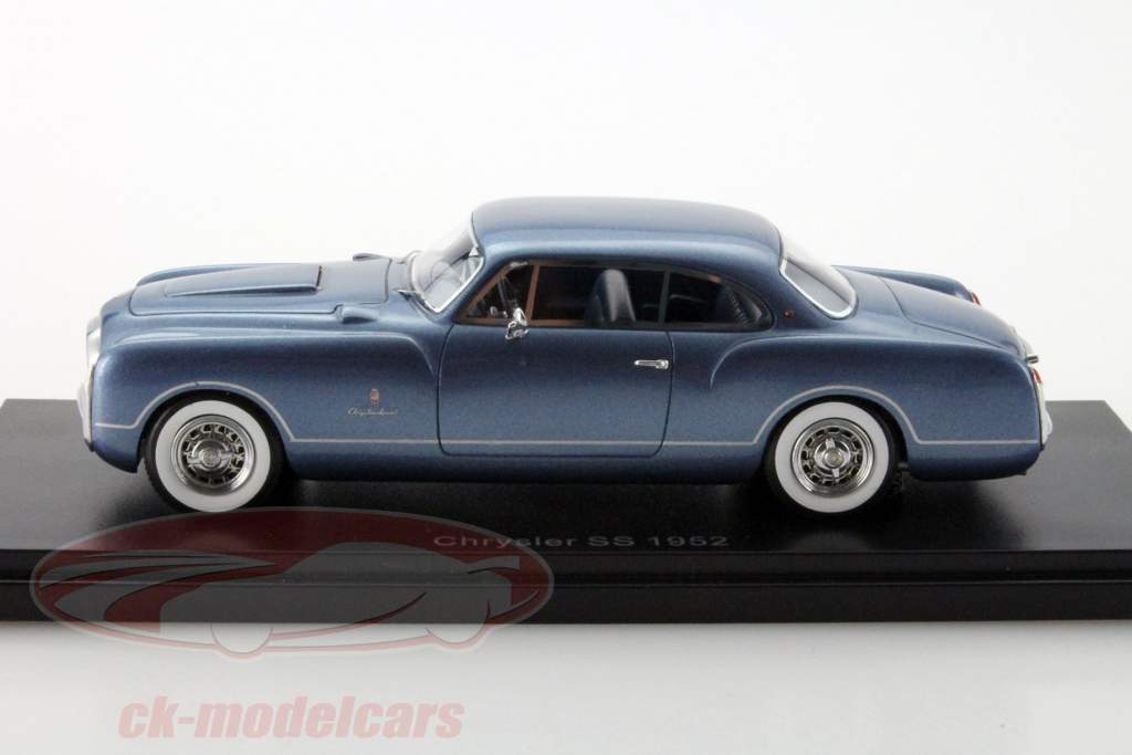 クライスラー SS 年 1952 ブルーメタリック 1:43 BoS Models