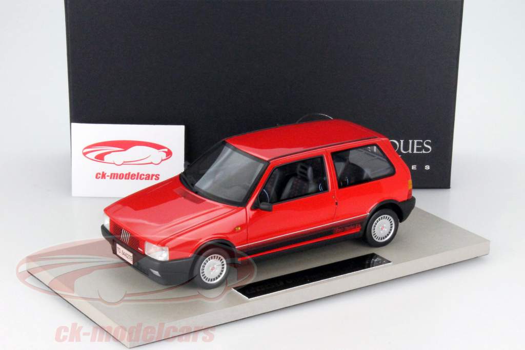 Fiat ウノ ターボ 年 1987 赤 1:18 TopMarques