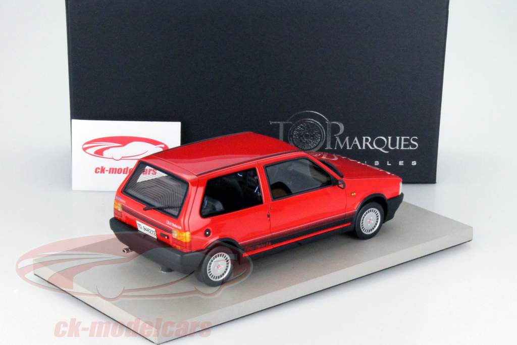 Fiat ウノ ターボ 年 1987 赤 1:18 TopMarques