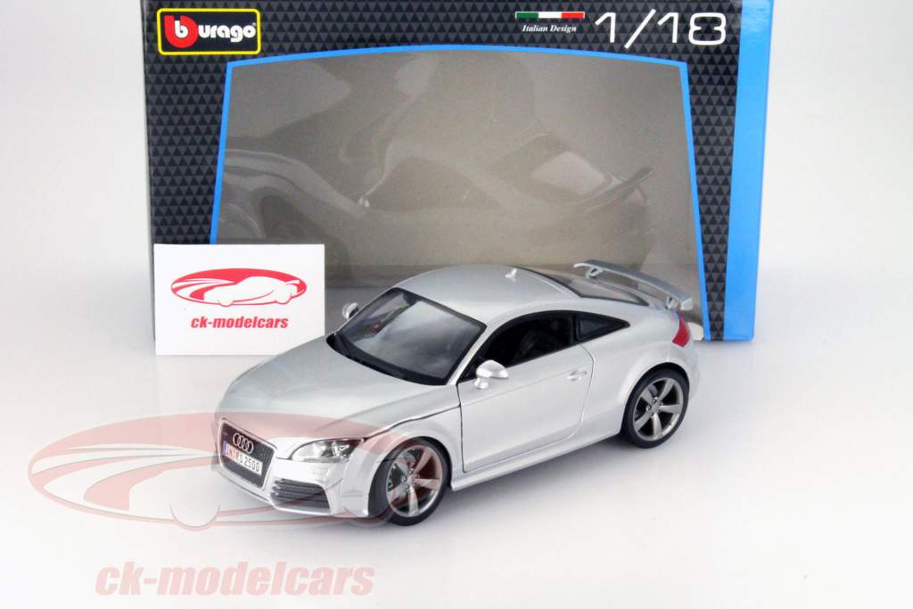 アウディ TT RS 銀 1:18 完成モデル