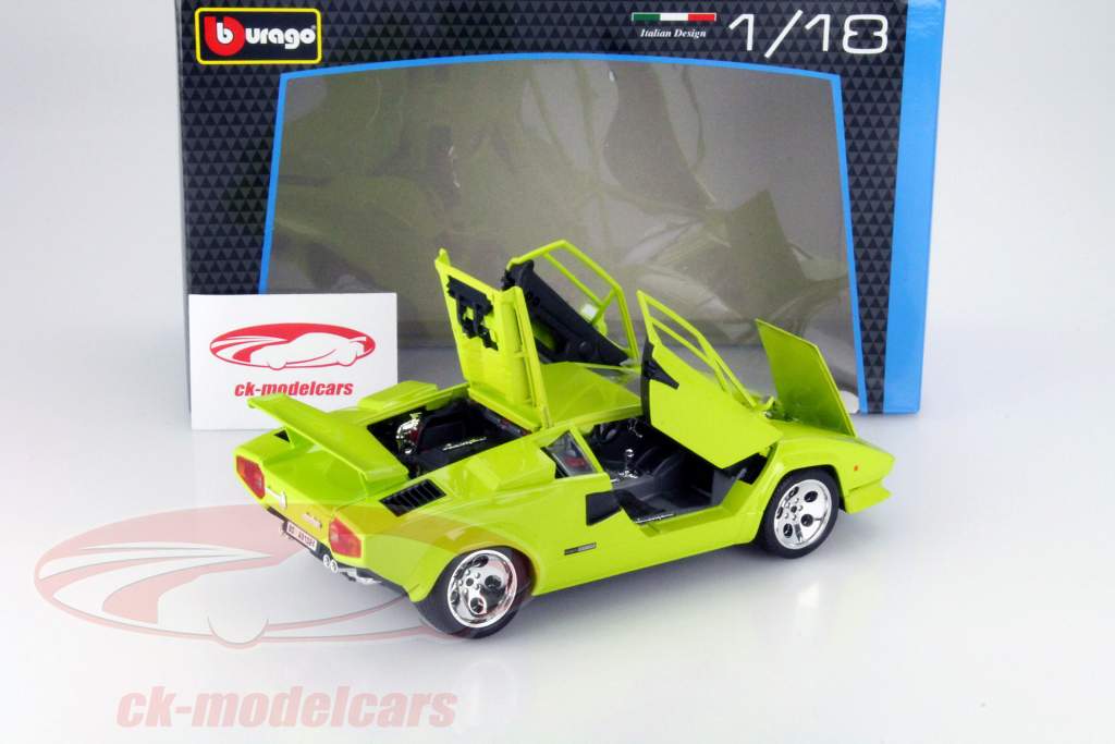 Lamborghini Countach 5000 Quattrovalvole vert 1:18 Bburago