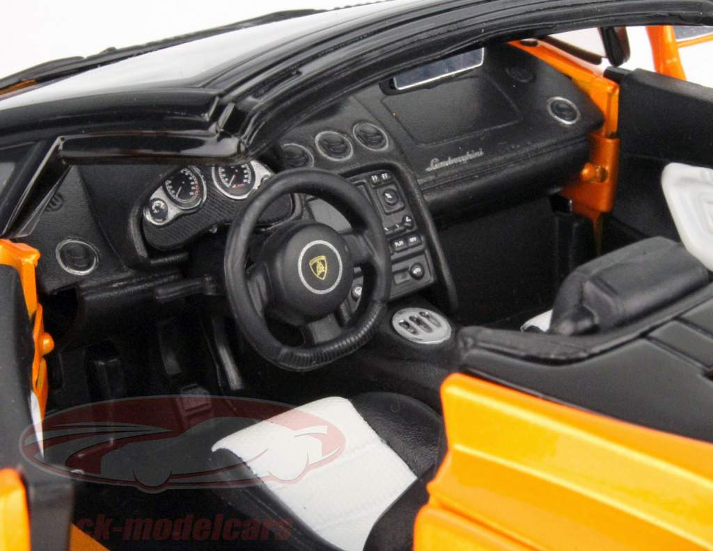 Lamborghini Gallardo Spyder laranja 1:18 Bburago