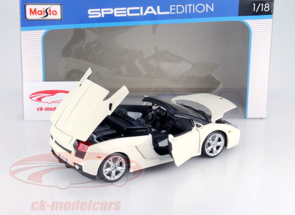 Lamborghini Gallardo Spyder blanc 1:18 Maisto